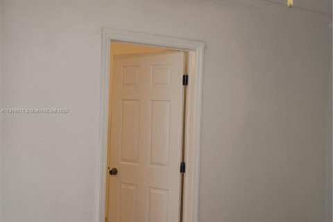 Apartment in North Miami Beach, Florida 1 bedroom, 51.1 sq.m. № 1896066 - photo 7