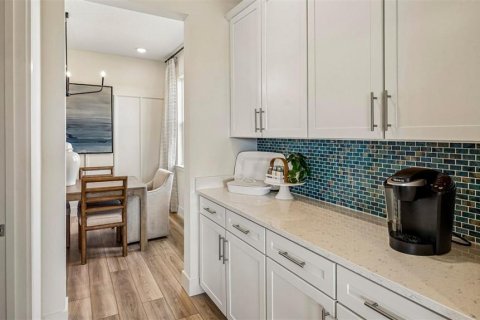 Villa ou maison à vendre à New Smyrna Beach, Floride: 4 chambres, 276.48 m2 № 2405778 - photo 16