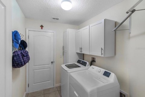 House in Palm Coast, Florida 3 bedrooms, 158.03 sq.m. № 2227090 - photo 9