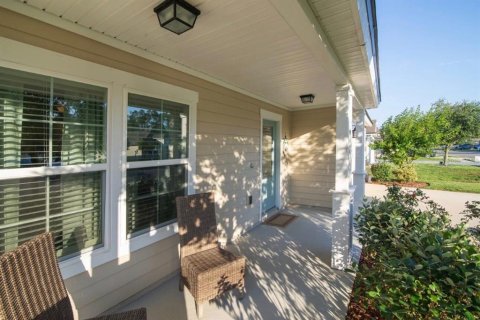 House in Palm Coast, Florida 3 bedrooms, 158.03 sq.m. № 2227090 - photo 2