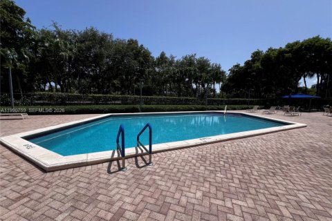 Купить кондоминиум в Авентура, Флорида 2 спальни, 100.61м2, № 2055366 - фото 26