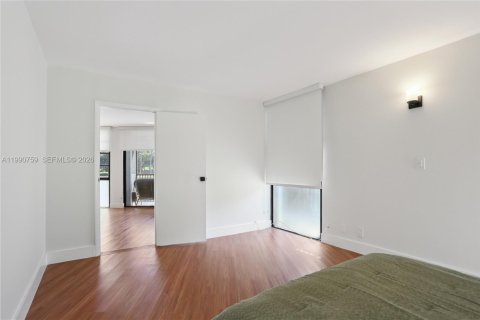 Купить кондоминиум в Авентура, Флорида 2 спальни, 100.61м2, № 2055366 - фото 14