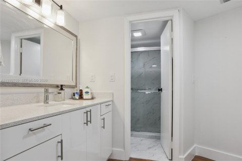 Купить кондоминиум в Авентура, Флорида 2 спальни, 100.61м2, № 2055366 - фото 16