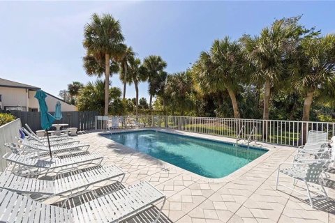 Copropriété à louer à Sarasota, Floride: 2 chambres, 87.42 m2 № 2093569 - photo 16
