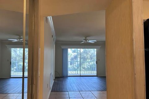 Copropriété à louer à Sarasota, Floride: 2 chambres, 87.42 m2 № 2093569 - photo 12