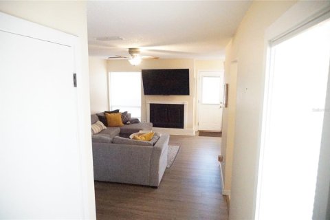 Commercial property in Altamonte Springs, Florida 8 bedrooms, 224.64 sq.m. № 2149985 - photo 4