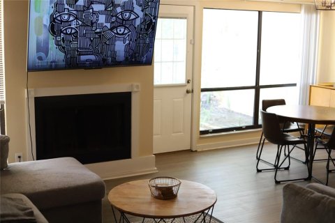 Commercial property in Altamonte Springs, Florida 8 bedrooms, 224.64 sq.m. № 2149985 - photo 6