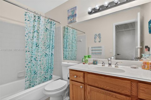 Townhouse in Coconut Creek, Florida 3 bedrooms, 129.13 sq.m. № 1989230 - photo 6