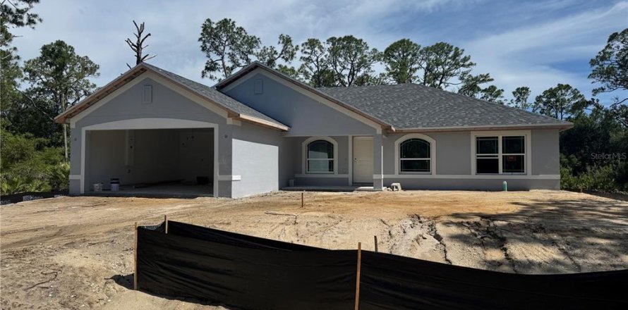 Casa en North Port, Florida 3 dormitorios, 186.73 m2 № 2221937