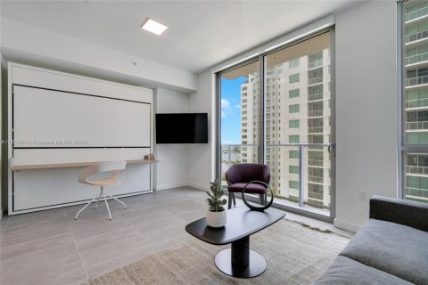 Condominio en alquiler en Miami, Florida, 41.43 m2 № 1958526 - foto 3