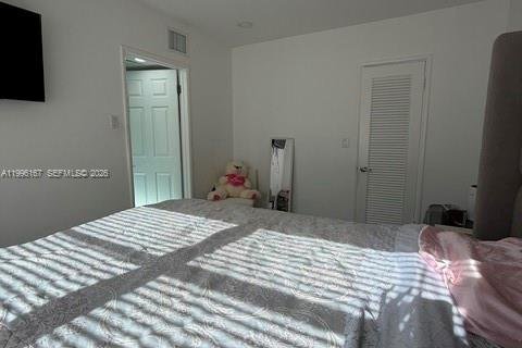 Casa en alquiler en Hallandale Beach, Florida, 1 dormitorio, 120.12 m2 № 2064092 - foto 10