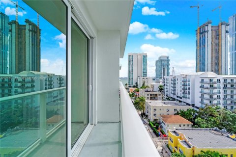 Copropriété à louer à Miami, Floride: 2 chambres, 92.72 m2 № 2426725 - photo 21