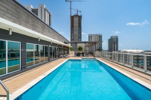 Copropriété à louer à Miami, Floride: 2 chambres, 92.72 m2 № 2426725 - photo 30