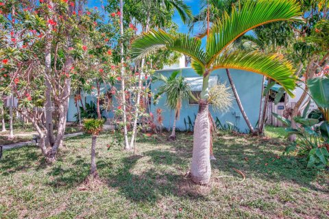 Casa en alquiler en Hollywood, Florida, 2 dormitorios, 145.58 m2 № 2087812 - foto 3