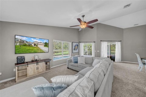 Villa ou maison à vendre à Tampa, Floride: 3 chambres, 159.79 m2 № 1776780 - photo 9