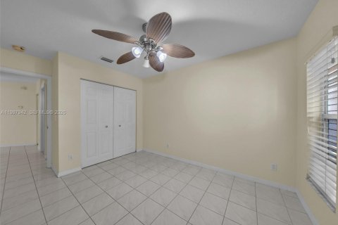 Villa ou maison à louer à Plantation, Floride: 3 chambres, 167.22 m2 № 2051556 - photo 18