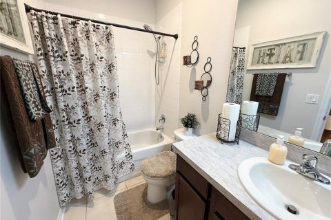 House in Clermont, Florida 4 bedrooms, 267.19 sq.m. № 1815069 - photo 21