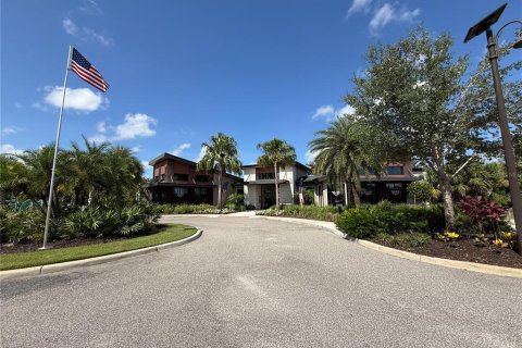 House in Clermont, Florida 4 bedrooms, 267.19 sq.m. № 1815069 - photo 30