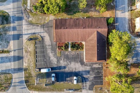 Commercial property in Spring Hill, Florida 483.09 sq.m. № 1658198 - photo 5
