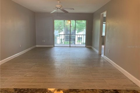 Condominio en alquiler en Oldsmar, Florida, 2 dormitorios, 91.23 m2 № 1830086 - foto 10