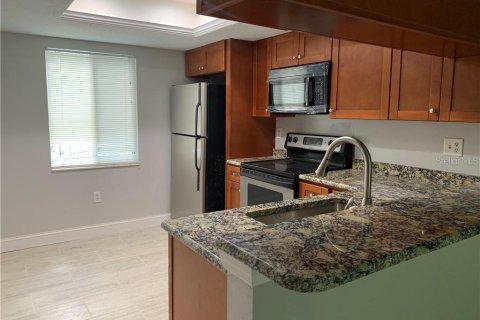 Condominio en alquiler en Oldsmar, Florida, 2 dormitorios, 91.23 m2 № 1830086 - foto 5