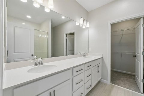Townhouse in Apopka, Florida 3 bedrooms, 156.82 sq.m. № 2267183 - photo 14