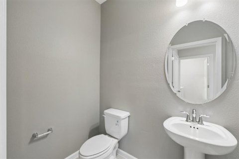Townhouse in Apopka, Florida 3 bedrooms, 156.82 sq.m. № 2267183 - photo 16