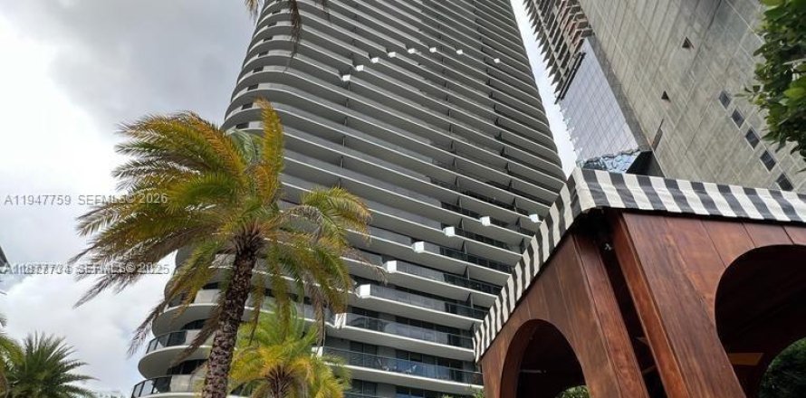Apartamento en Miami, Florida 3 dormitorios, 123.93 m2 № 2026240
