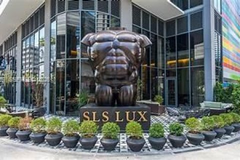 Apartamento en alquiler en Miami, Florida, 3 dormitorios, 123.93 m2 № 2026240 - foto 16