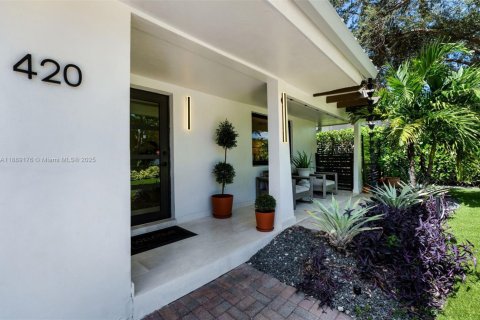 Villa ou maison à louer à Miami, Floride: 4 chambres, 246.93 m2 № 1941488 - photo 27