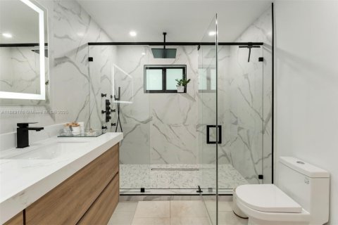 Villa ou maison à louer à Miami, Floride: 4 chambres, 246.93 m2 № 1941488 - photo 15