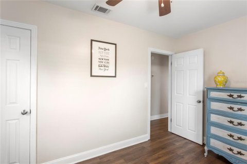 House in Tampa, Florida 3 bedrooms, 109.9 sq.m. № 2098521 - photo 18