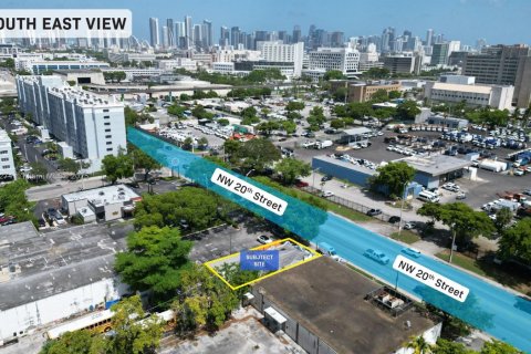 Commercial property in Miami, Florida № 1845729 - photo 9