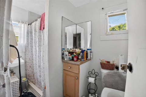Propiedad comercial en venta en Daytona Beach, Florida, 4 dormitorios, 143.53 m2 № 1880578 - foto 7