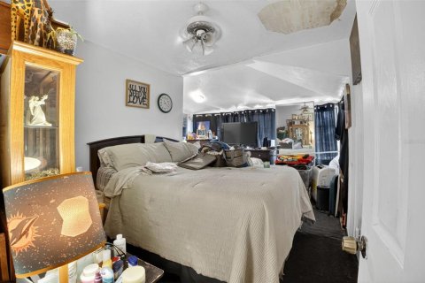 Propiedad comercial en venta en Daytona Beach, Florida, 4 dormitorios, 143.53 m2 № 1880578 - foto 6