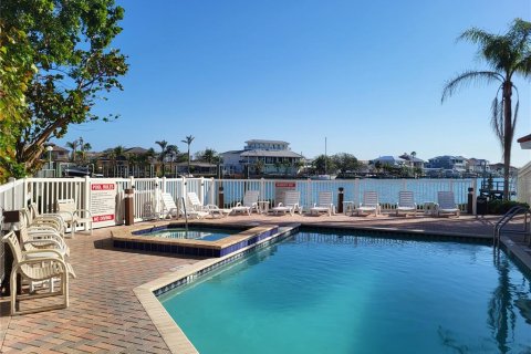 Condominio en venta en Clearwater, Florida, 3 dormitorios, 167.5 m2 № 1618632 - foto 24