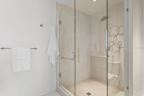 Снять в аренду кондоминиум в Клируотер, Флорида 3 комнаты, 169.08м2, № 1805607 - фото 19