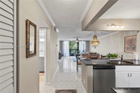 Condo in Fort Lauderdale, Florida, 2 bedrooms  № 1864189 - photo 4