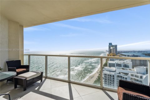 Condo in Sunny Isles Beach, Florida, 1 bedroom № 2087027
