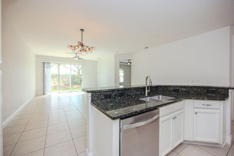 Adosado en venta en Orlando, Florida, 4 dormitorios, 202.9 m2 № 1518761 - foto 10