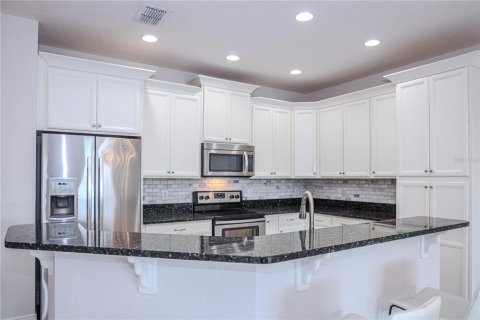 Adosado en venta en Orlando, Florida, 4 dormitorios, 202.9 m2 № 1518761 - foto 6