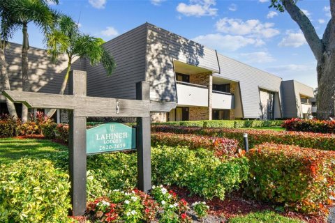 Condo à Palm Harbor, Floride, 1 chambre  № 2121390