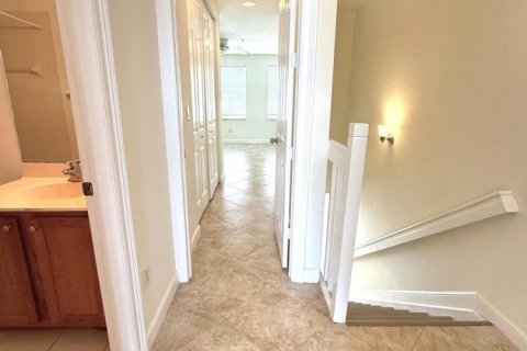 Townhouse in West Palm Beach, Florida 2 bedrooms, 134.52 sq.m. № 2400020 - photo 15