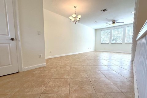 Townhouse in West Palm Beach, Florida 2 bedrooms, 134.52 sq.m. № 2400020 - photo 7