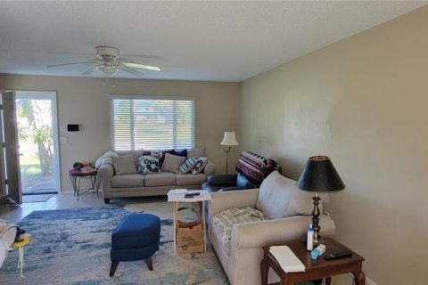 Casa en venta en Port Charlotte, Florida, 2 dormitorios, 91.79 m2 № 1218080 - foto 6