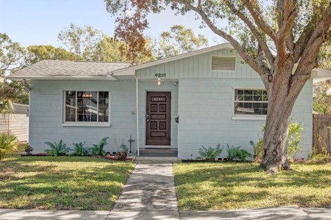 Casa en Saint Petersburg, Florida 2 dormitorios, 97.55 m2 № 2132695