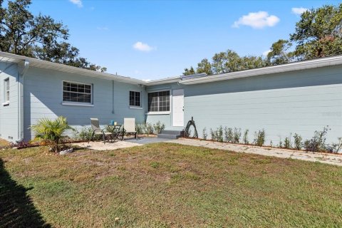 House in Saint Petersburg, Florida 2 bedrooms, 97.55 sq.m. № 2132695 - photo 18