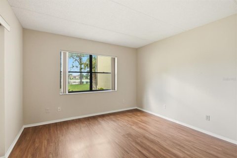 Copropriété à vendre à Oldsmar, Floride: 2 chambres, 85.84 m2 № 2227137 - photo 23