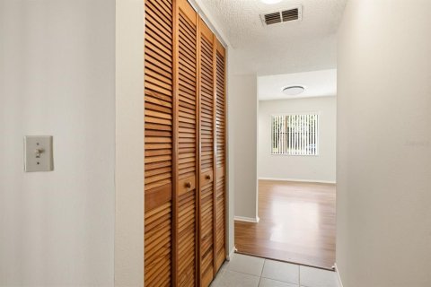 Copropriété à vendre à Oldsmar, Floride: 2 chambres, 85.84 m2 № 2227137 - photo 8