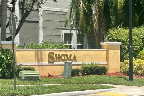 Condo in Royal Palm Beach, Florida, 3 bedrooms  № 1888932 - photo 1